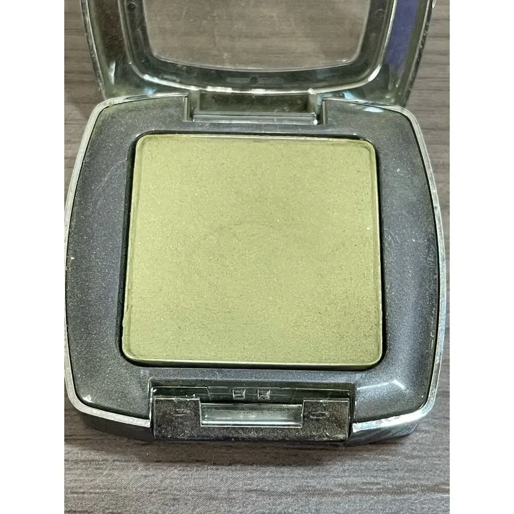 Arbonne Eye Shadow 2.2g Full Size MOSS Green Matte Finish Discontinued Rare‎